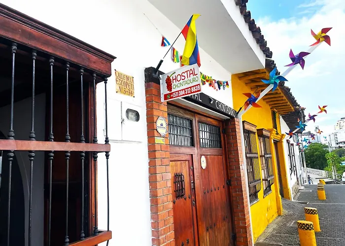 Hostal Chontaduro Casa Colonial En Pleno Centro Historico De Cali- Se Alquila La Casa Entera Para 12 O 13 Personas O Por Habitaciones
